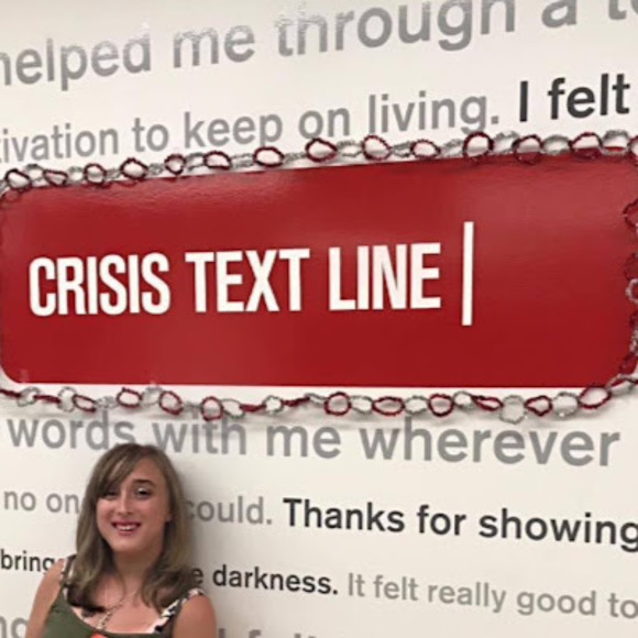 Meet your Posher, Dominique - Picture 1 of 1